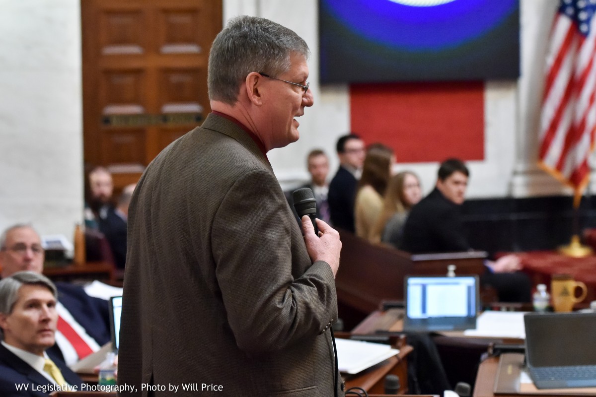Roads, orphan gas wells, hemp, Hopemont Hospital bills see Senate action on last day of session